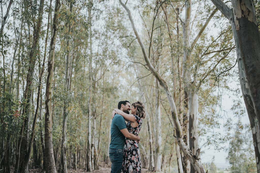 novios en sesión de fotos